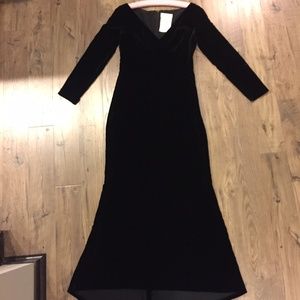 Badgley Mischka Size 8 Black Dress